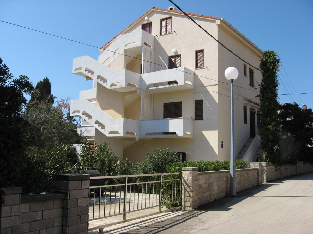 Apartments With A Parking Space Novalja, Pag - 6552 Экстерьер фото
